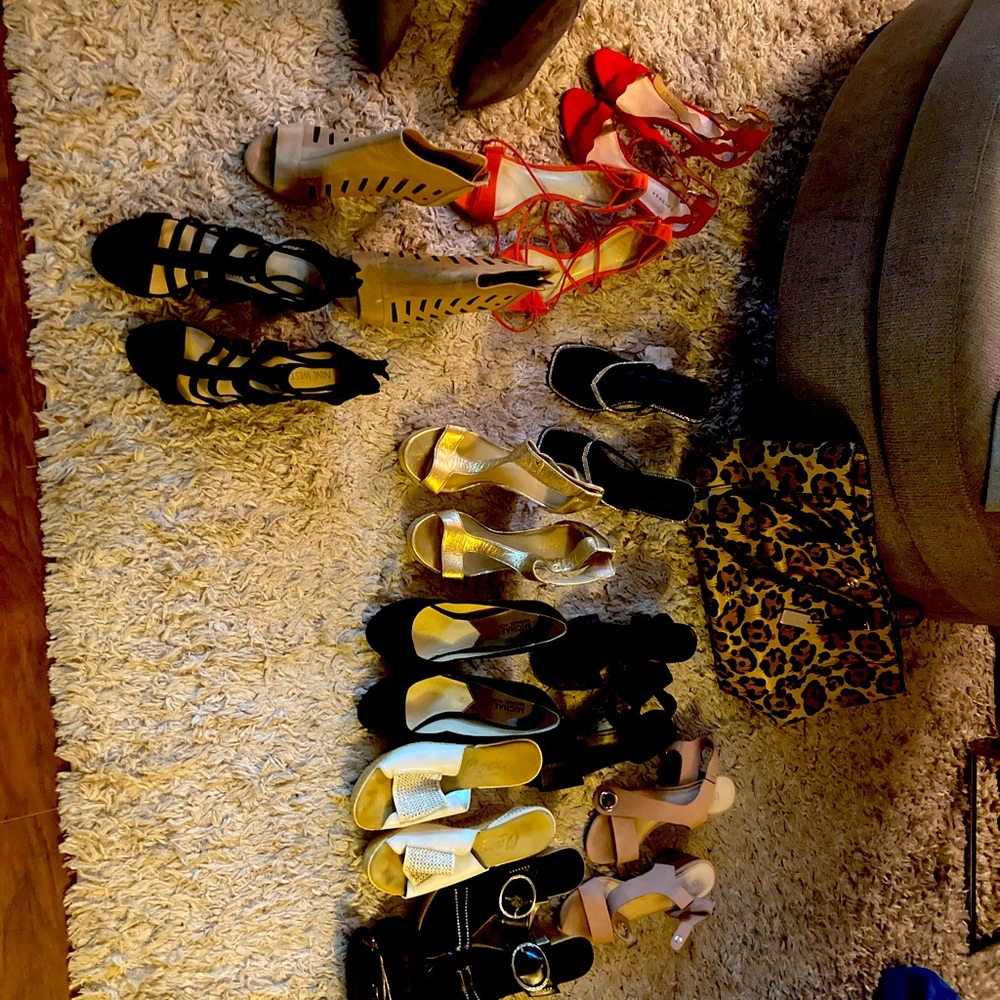 Beautiful designer bags and shoes size 7 must downsize